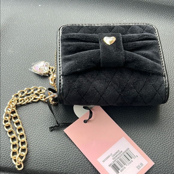 NWT Juicy Couture Black Velvet Wallet With Bow - Picture 1 of 6